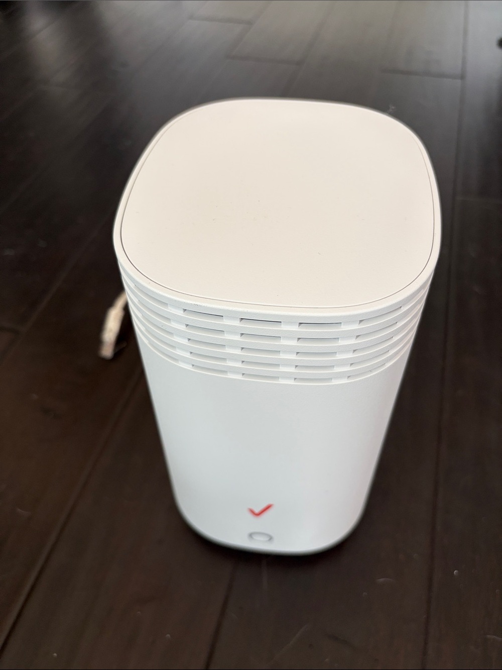 Verizon Wi‑Fi Router E3200 - Picture 2 of 3